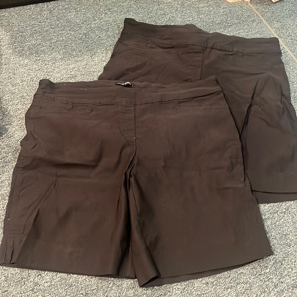 Hilary Radley black Bermuda Shorts 2 pack